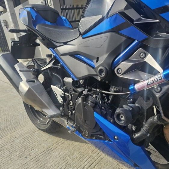 KAWAZAKI Z400 รูปที่ 9