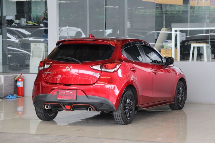 Mazda Mazda 2 2019 1.3 Sports High Connect Sedan เบนซิน ไม่ติดแก๊ส เกียร์อัตโนมัติ แดง รูปที่ 2