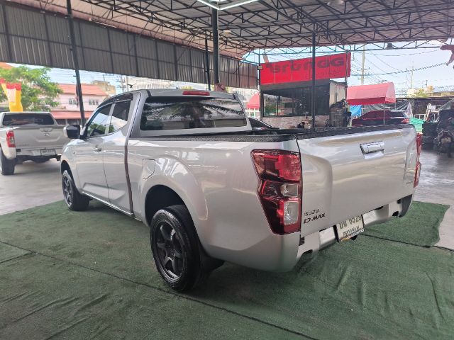 Isuzu D-MAX 2022 1.9 S Pickup ดีเซล ไม่ติดแก๊ส เกียร์ธรรมดา เทา รูปที่ 2