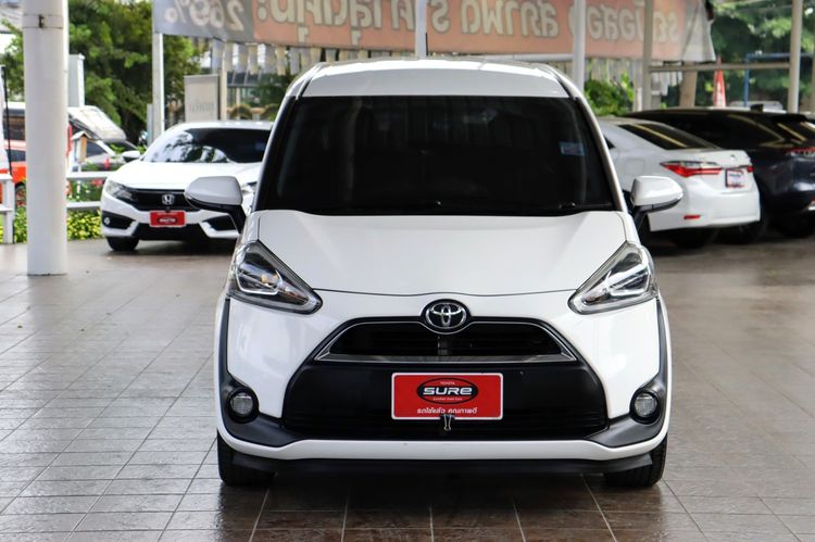 Toyota Sienta 2017 1.5 V Utility-car เบนซิน ไม่ติดแก๊ส เกียร์อัตโนมัติ ขาว รูปที่ 2