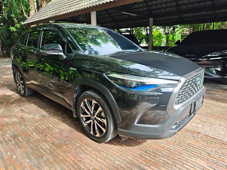รถ Toyota Corolla Cross 1.8 Hybrid Premium สี ดำ