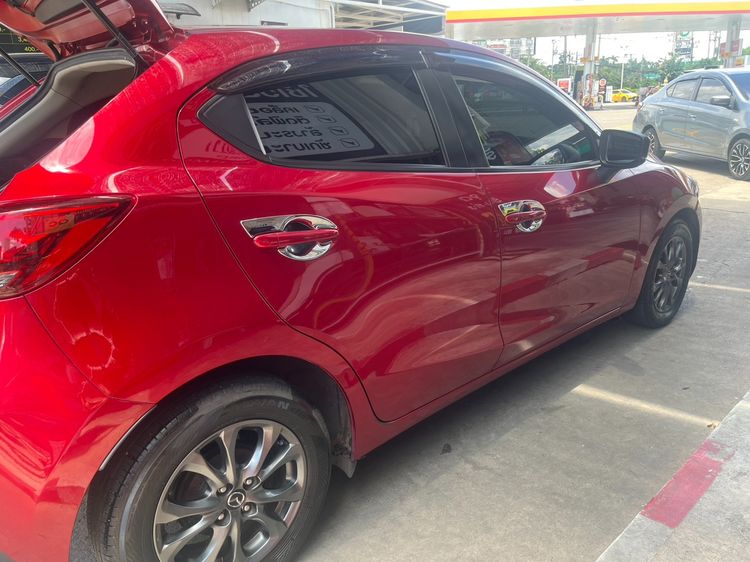 Mazda Mazda 2 2018 1.3 Skyactiv-G Sedan เบนซิน ไม่ติดแก๊ส เกียร์อัตโนมัติ แดง รูปที่ 2