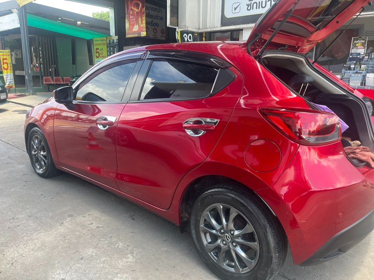 Mazda Mazda 2 2018 1.3 Skyactiv-G Sedan เบนซิน ไม่ติดแก๊ส เกียร์อัตโนมัติ แดง รูปที่ 3