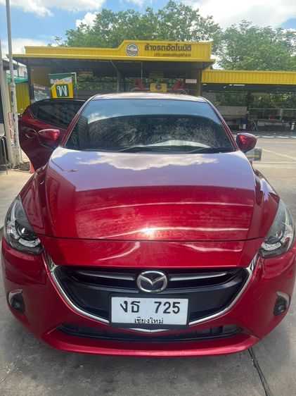 รถ Mazda Mazda 2 1.3 Skyactiv-G สี แดง