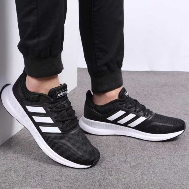 รองเท้าวิ่งอาดิดาส Run falcon สีดำแถบขาว แบรนด์ Adidas‼️