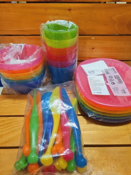ชุดอุปกรณ์รับประทานอาหาร สำหรับเด็ก IKEA รุ่น KALAS (คาลอส)