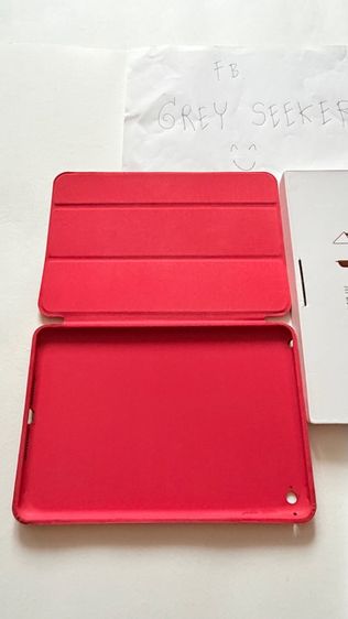 ขอโละ เคส iPAD Mini4 สภาพใหม่ สีแดงสด ปรับตั้งได้ 2 ระดับ รูปที่ 5