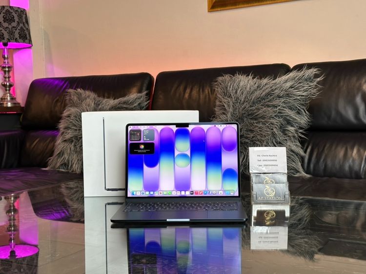 MacBook Air 13” M4 2025 RAM 16 SSD256 อายุ3วัน สภาพ 99เปอร์เซ็นต์ ประกันศูนย์ Apple 