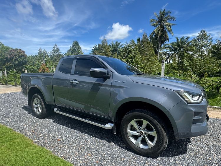 รถ Isuzu D-MAX 1.9 Hi-Lander Z สี เทา