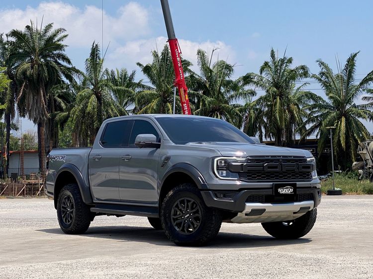 รถ Ford Ranger Raptor 3.0L V6 Twin-Turbo EcoBoost 4x4 สี เทา