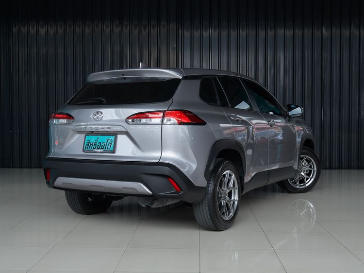 Toyota Corolla Cross 2020 1.8 Sport Utility-car เบนซิน ไม่ติดแก๊ส เกียร์อัตโนมัติ เทา รูปที่ 4