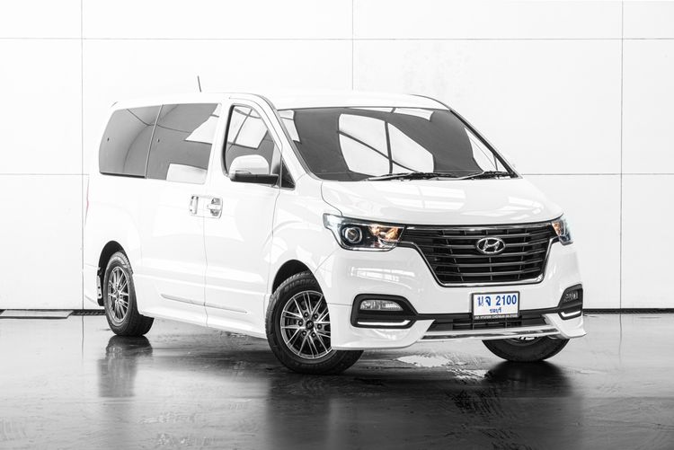 Hyundai H-1  2023 2.5 Elite Utility-car ดีเซล ไม่ติดแก๊ส เกียร์อัตโนมัติ ขาว รูปที่ 2