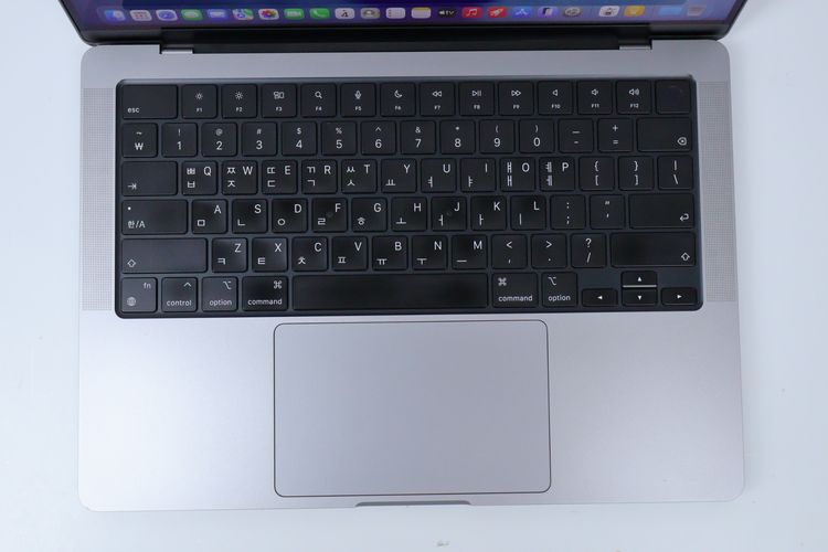 MacBook Pro M2 Pro 14" 16.1TB  รูปที่ 2