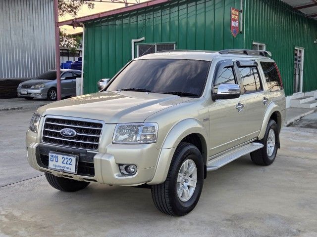 รถ Ford Everest 2.5 LTD TDCI สี บรอนซ์ทอง