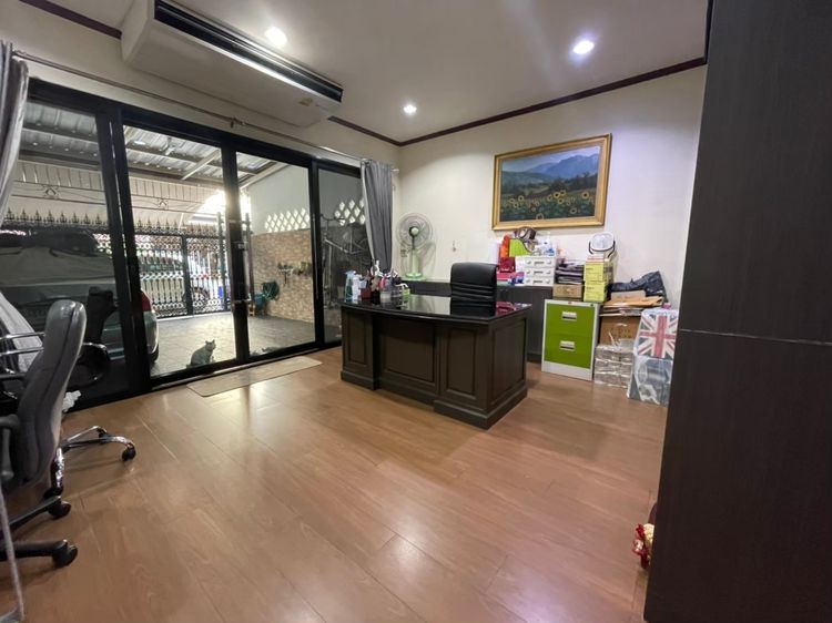 อื่นๆ มีบางส่วน สร้างเสร็จก่อน 2010 ขายหรือเช่าบ้านทาว์นเฮาส์ 25 ตร.ว. 4 ชั้นหมู่บ้านศรีไทยวิลล่า พระราม 3 รูปที่ 4