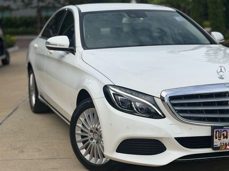 Mercedes-Benz C-Class 2016 C300 2.2 BlueTEC Hybrid AMG Dynamic Sedan Hybrid (Diesel) ไม่ติดแก๊ส เกียร์อัตโนมัติ ขาว รูปที่ 4