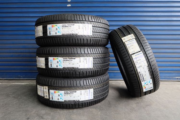 💪 ยางใหม่ Michelin รุ่น Primacy 4 ขนาด 235 45R18 ปี24