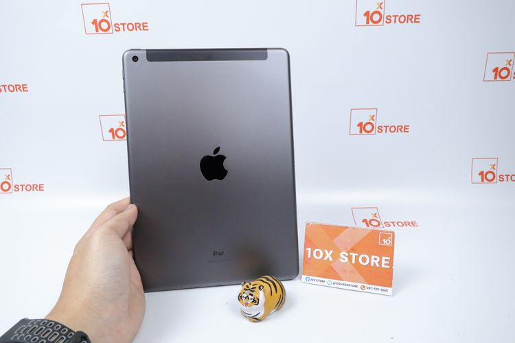 iPad Gen 8 128GB Wi-Fi + Cellular 