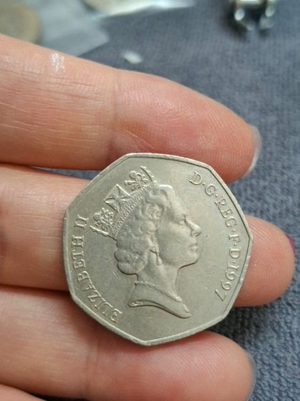 เหรียญ 50 เพนซ์ (Pence) ของสหราชอาณาจักรปี1997 รูปที่ 7