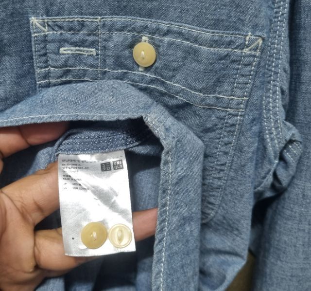เสื้อเชิ้ตแขนยาว GU Sz.M slimfit รูปที่ 2