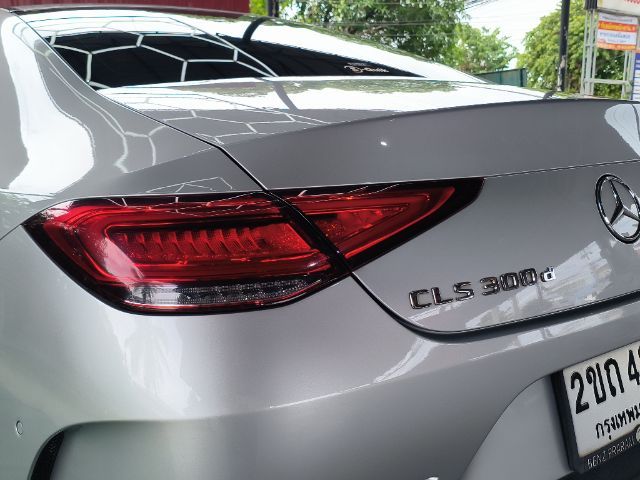Mercedes-Benz CLS-Class 2021 CLS300 Sedan ดีเซล ไม่ติดแก๊ส เกียร์อัตโนมัติ บรอนซ์เงิน รูปที่ 2