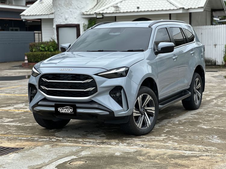 รถ Isuzu MU-X 3.0 Ultimate AT 2WD สี เทา