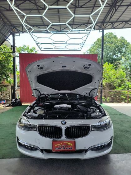 BMW Series 3 2019 320d Sedan ดีเซล ไม่ติดแก๊ส เกียร์อัตโนมัติ ขาว รูปที่ 3