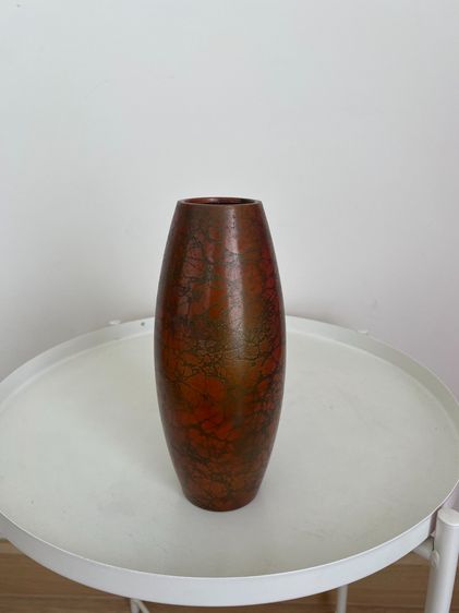 ของตกแต่งบ้านอื่นๆ ส่งต่อแจกันสวย ดีไซน์โดดเด่น สภาพดีเยี่ยม Pre-loved Decorative Vase - Excellent Condition