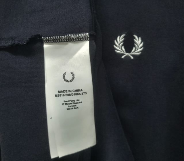 เสื้อยืด fred perry อก 42 รูปที่ 2