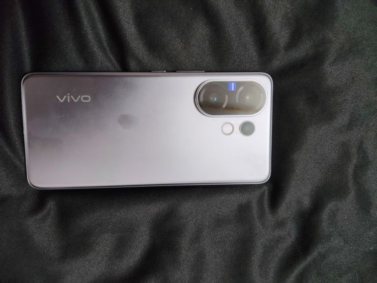 อื่นๆ 256 GB VIVO V60