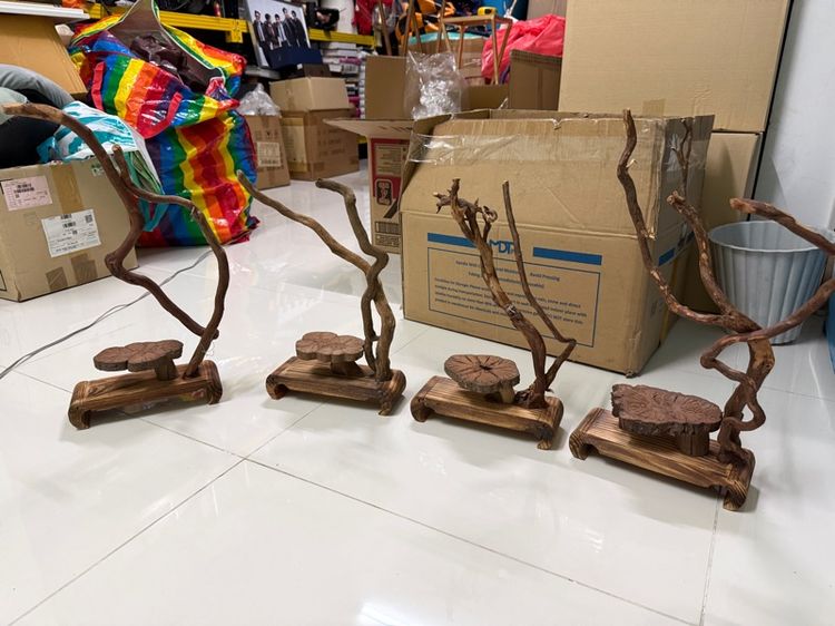 แท่นประดับดอกไม้