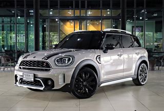 Mini Cooper S Countryman 2.0 Hightrim (F60)ออกศูนย์เดือน 12.2021 รถมือเดียว