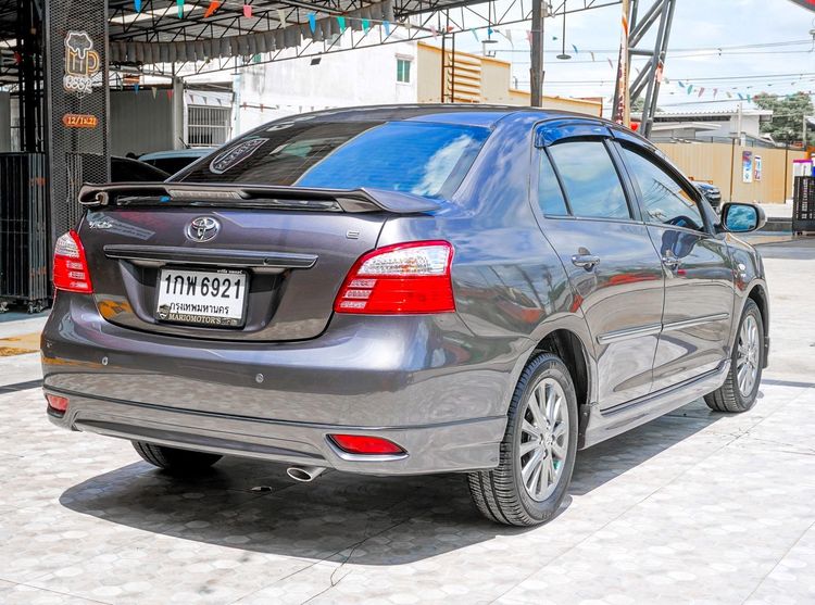 Toyota Vios 2013 1.5 E Sedan เบนซิน ไม่ติดแก๊ส เกียร์อัตโนมัติ เทา รูปที่ 4