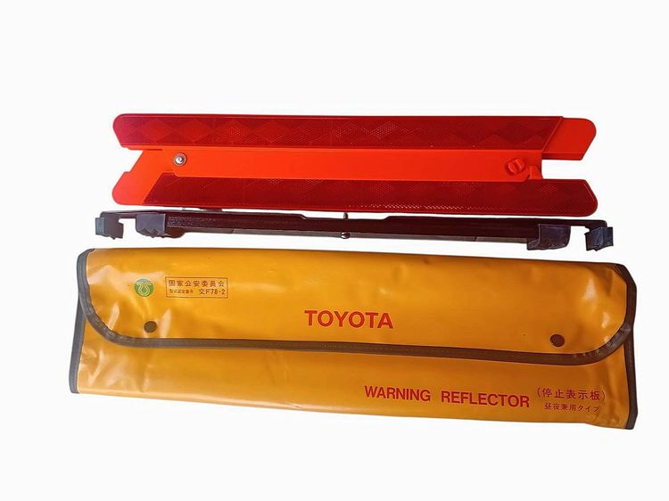 ป้ายสามเหลี่ยมสะท้อนแสงฉุกเฉิน TOYOTA แท้ Japan 🇯🇵 (NOS) รูปที่ 2