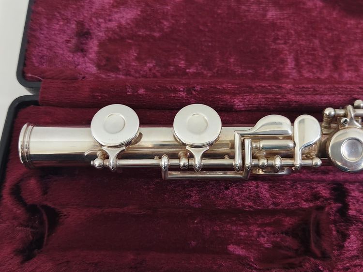 Flute ยี่ห้อ Gemeinhardt รุ่น 2sp(Silver Plated)made in U.S.A. สภาพดี รูปที่ 6
