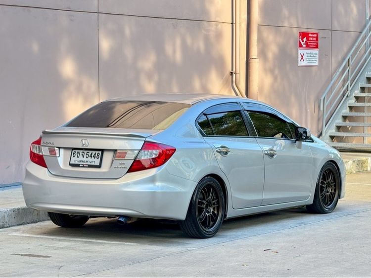 Honda Civic 2012 1.8 E i-VTEC Sedan เบนซิน ไม่ติดแก๊ส เกียร์อัตโนมัติ เงิน รูปที่ 4