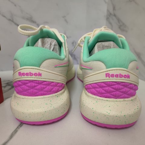 รองเท้าออกกำลังกาย reebok มือ1 รูปที่ 8