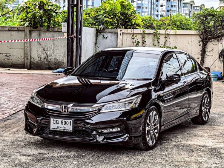 รถ Honda Accord 2.0 EL i-VTEC สี ดำ