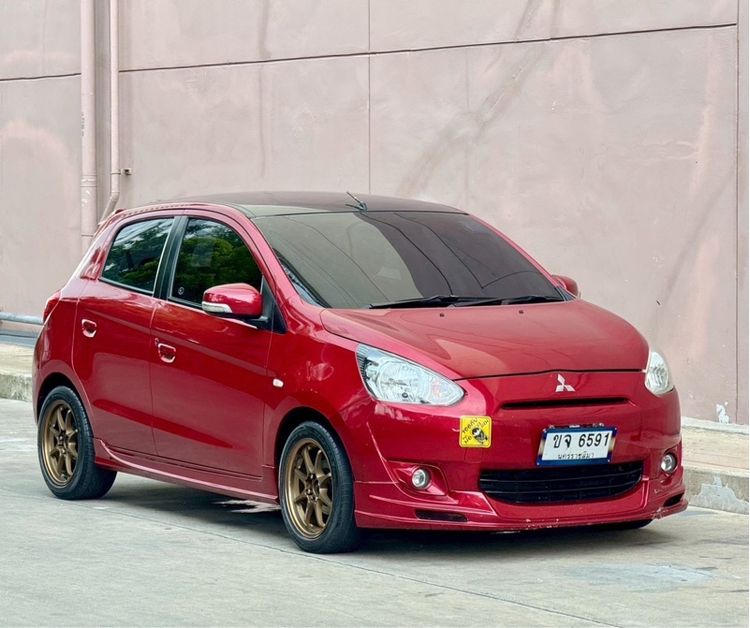 รถ Mitsubishi Mirage 1.2 GLX สี แดง