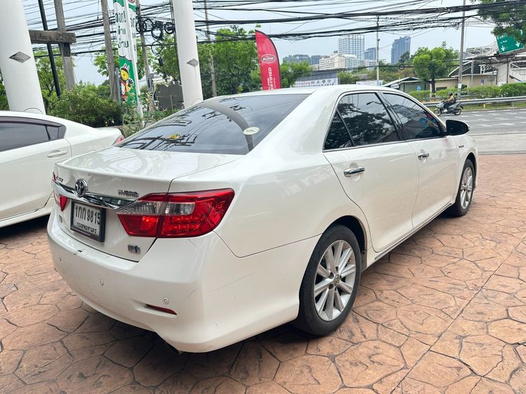 Toyota Camry 2012 2.5 Hybrid Sedan ไฮบริด เกียร์อัตโนมัติ ขาว รูปที่ 4