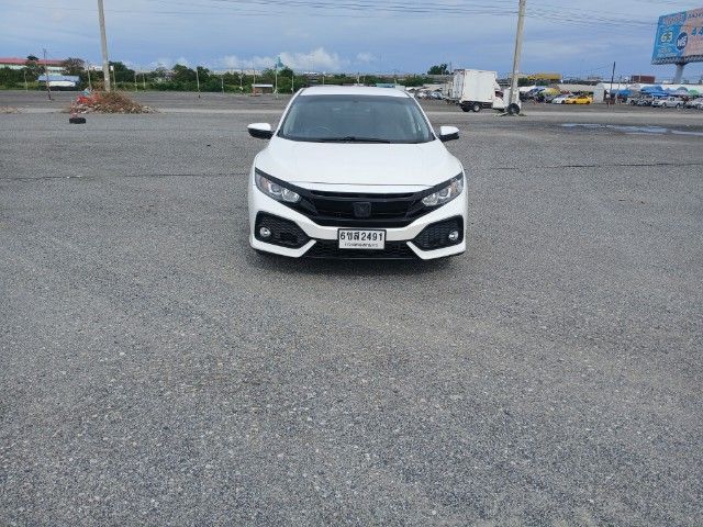 รถ Honda Civic 1.8 E Sport Pearl สี ขาว