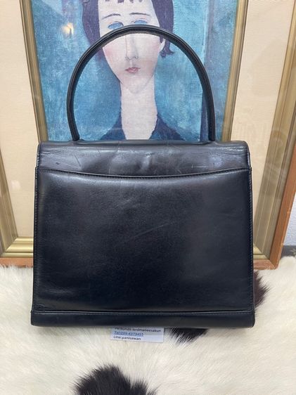 Givenchy Top Handle Bag หนังสวย กระเป๋าวินเทจ สภาพดี 1,250 บาท รูปที่ 2