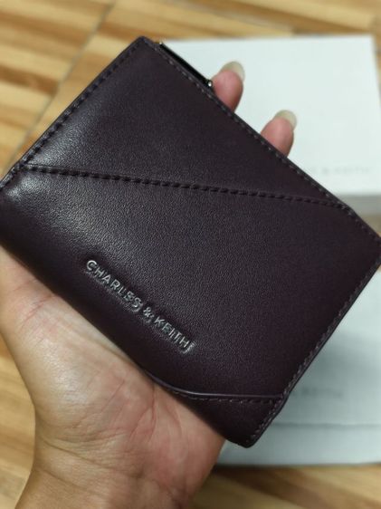 กระเป๋าตังค์ charles  keith รูปที่ 5