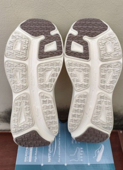 Skechers ผู้หญิง ไซส์ us 8 สภาพใหม่ รูปที่ 6
