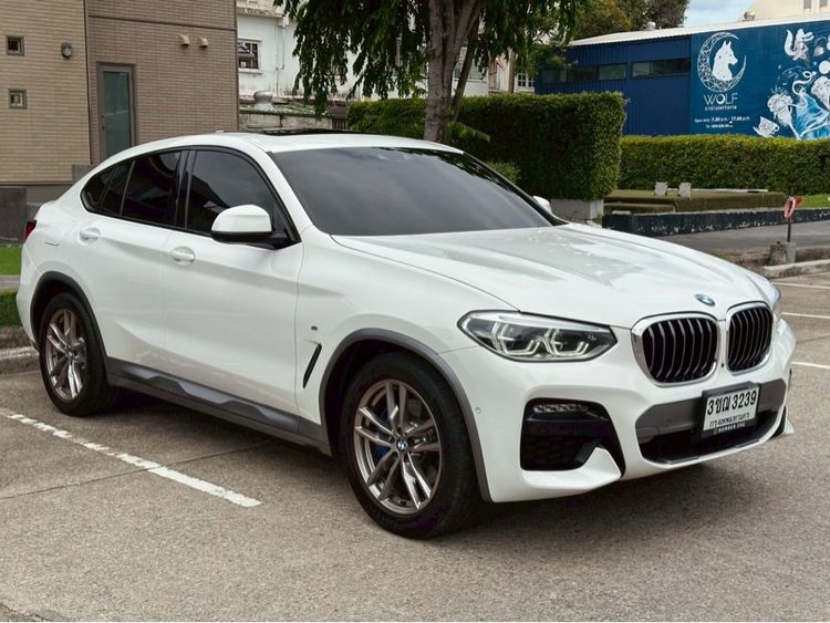 BMW X4 2022 2.0 xDrive20d M Sport 4WD Utility-car ดีเซล เกียร์อัตโนมัติ ขาว รูปที่ 3