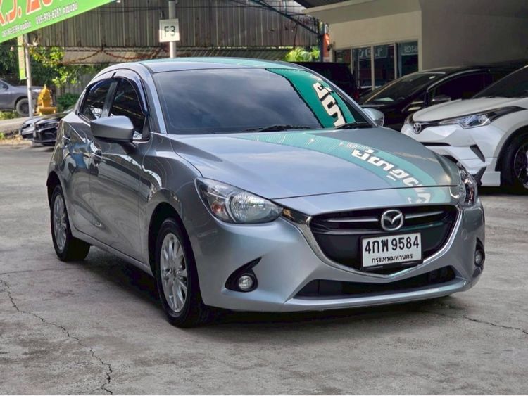 รถ Mazda Mazda 2 1.3 High Connect สี เงิน