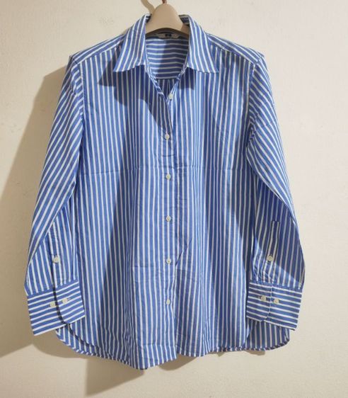เสิ้อเชิ้ตลายทางสีฟ้าขาว Uniqlo รูปที่ 4