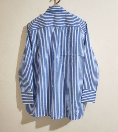 เสิ้อเชิ้ตลายทางสีฟ้าขาว Uniqlo รูปที่ 7