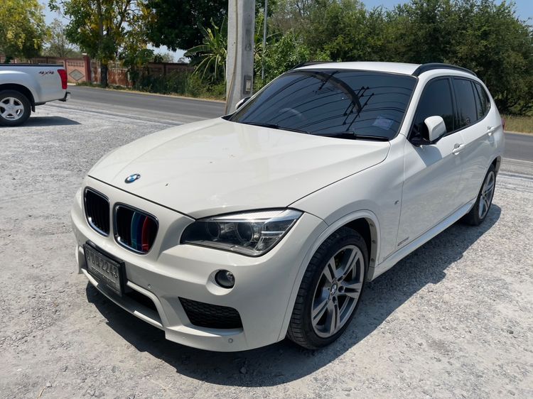 BMW X1 2015 2.0 sDrive18i M Sport Sedan เบนซิน ไม่ติดแก๊ส เกียร์อัตโนมัติ ขาว