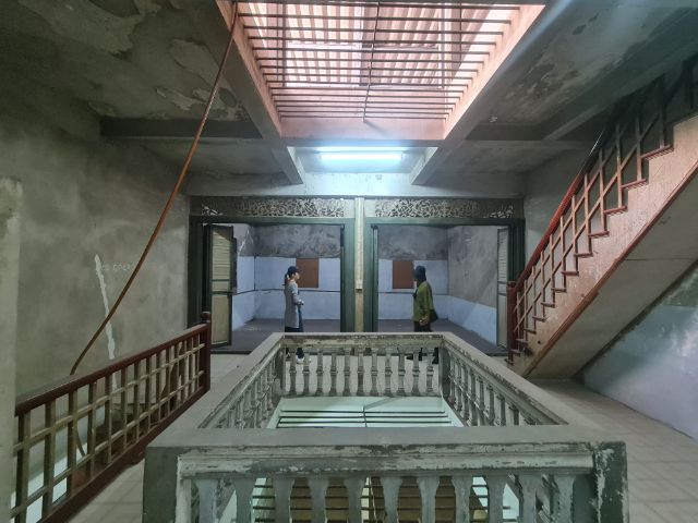 ขายตึกแถว 2 คูหาทรงวาดใกล้โรงเรียนเผยอิงปากซอยเป็นร้านอาหารอีกา เหมาะทำโฮสเทล ราคาดีที่สุด 29.5 ล้านบาท ในทำเลที่ดีที่สุดติดต่อ 061-94-19639